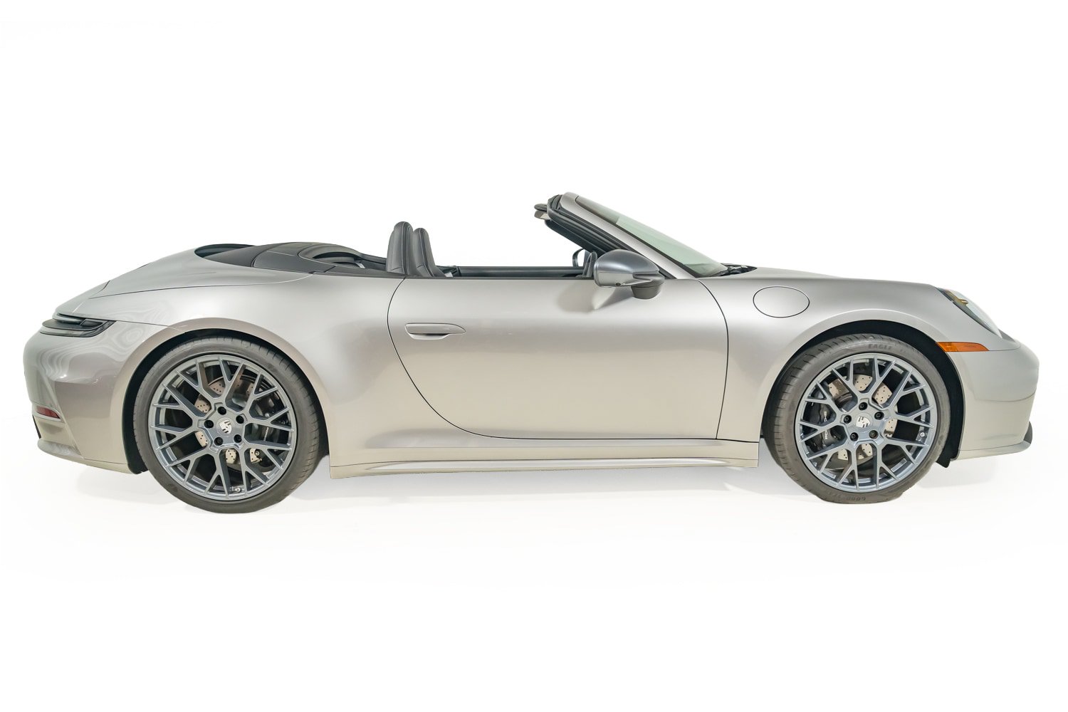 Used 2026 Porsche 911 Carrera T w/ Sportdesign Package RWD image 20
