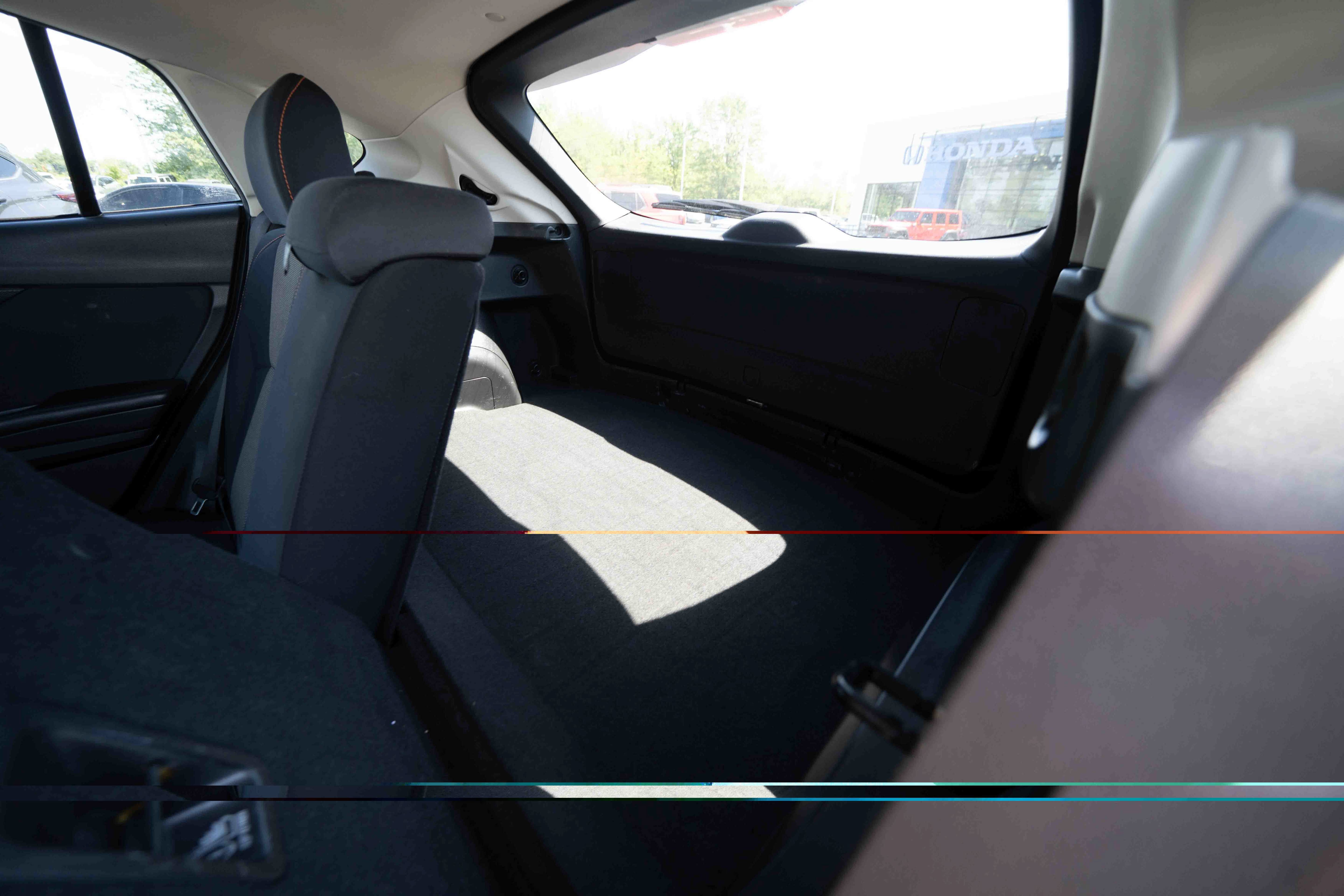 Used 2020 Subaru Crosstrek 2.0i Premium AWD/4WD image 24