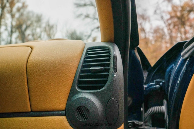 Used 1999 Porsche 911 Carrera image 37