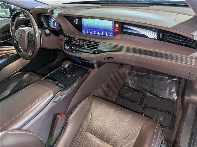 Used 2019 Lexus LS 500 w/ Interior Upgrade Package image 23