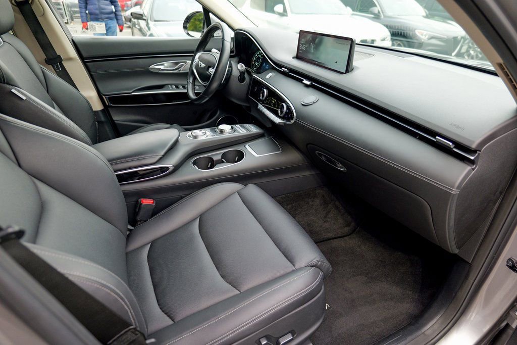 Used 2025 Genesis GV70 2.5T image 38
