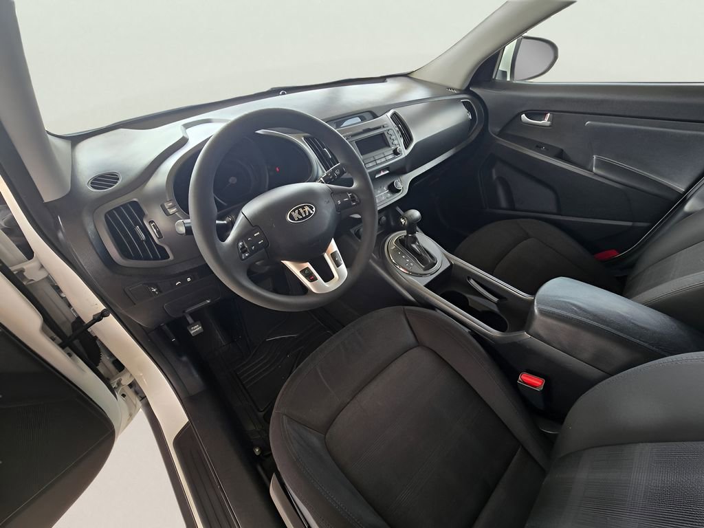 Used 2013 Kia Sportage LX FWD image 4
