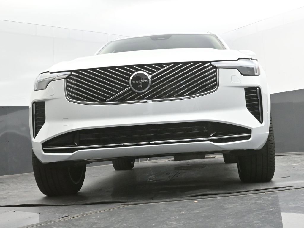 New 2026 Volvo XC90 B6 Ultra w/ Protection Package image 38