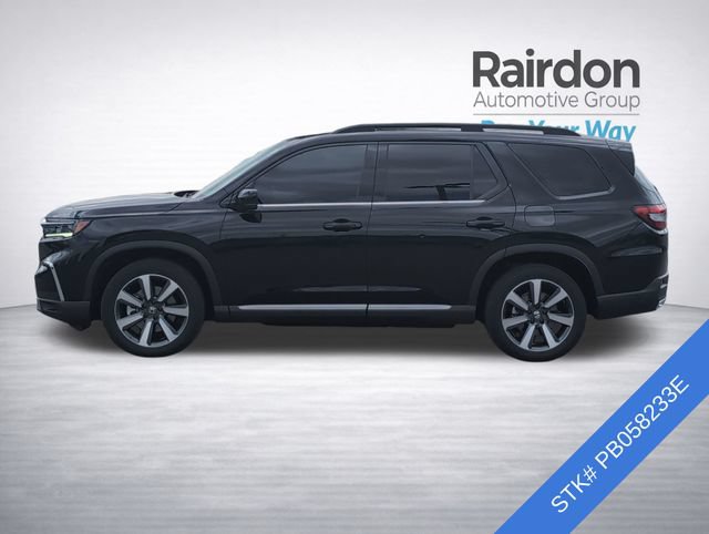 Used 2023 Honda Pilot Touring image 4