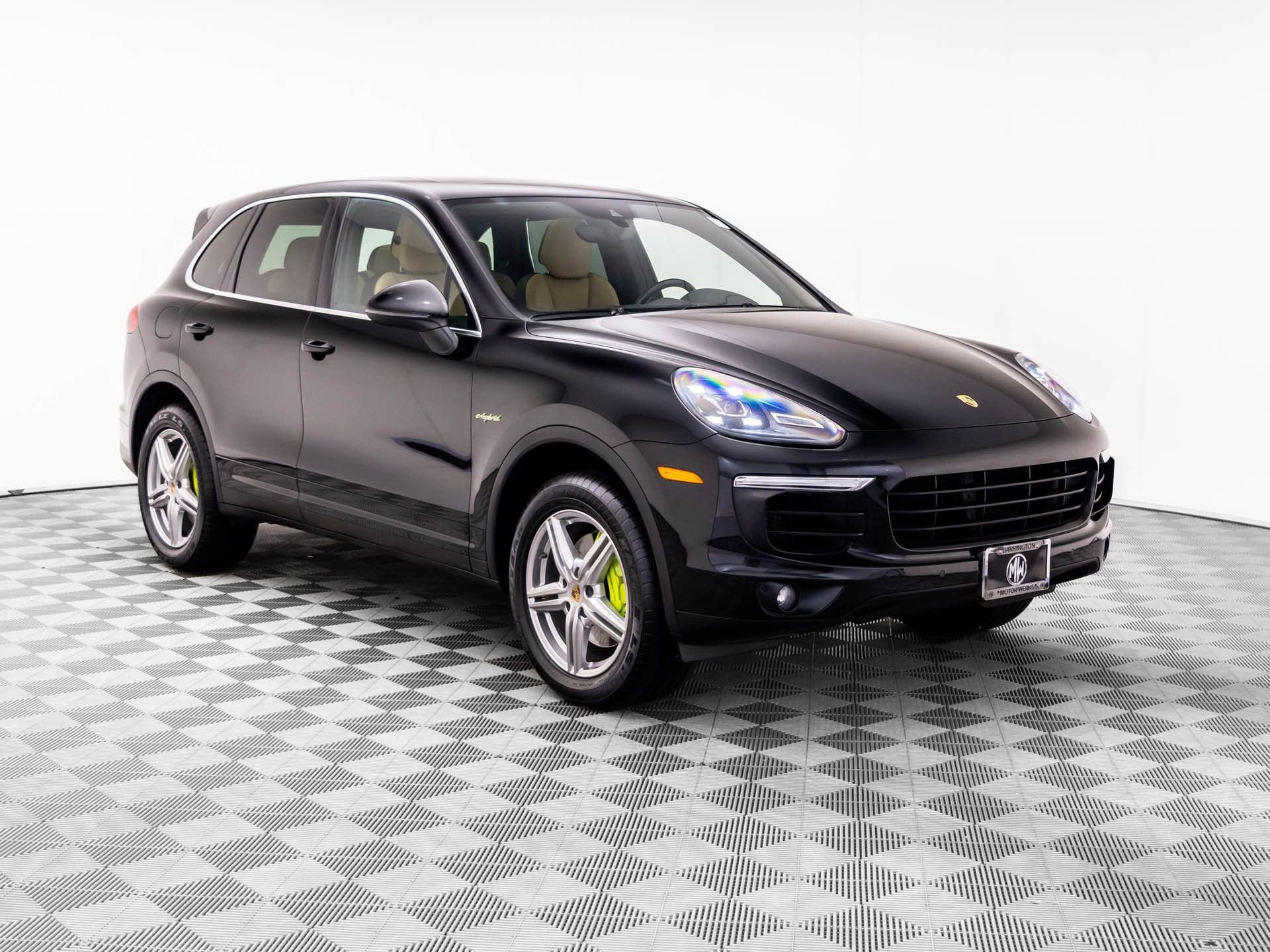 Used 2016 Porsche Cayenne S AWD/4WD image 6