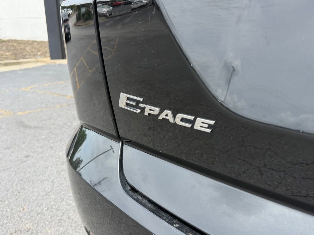 Used 2018 Jaguar E-PACE S AWD/4WD image 3