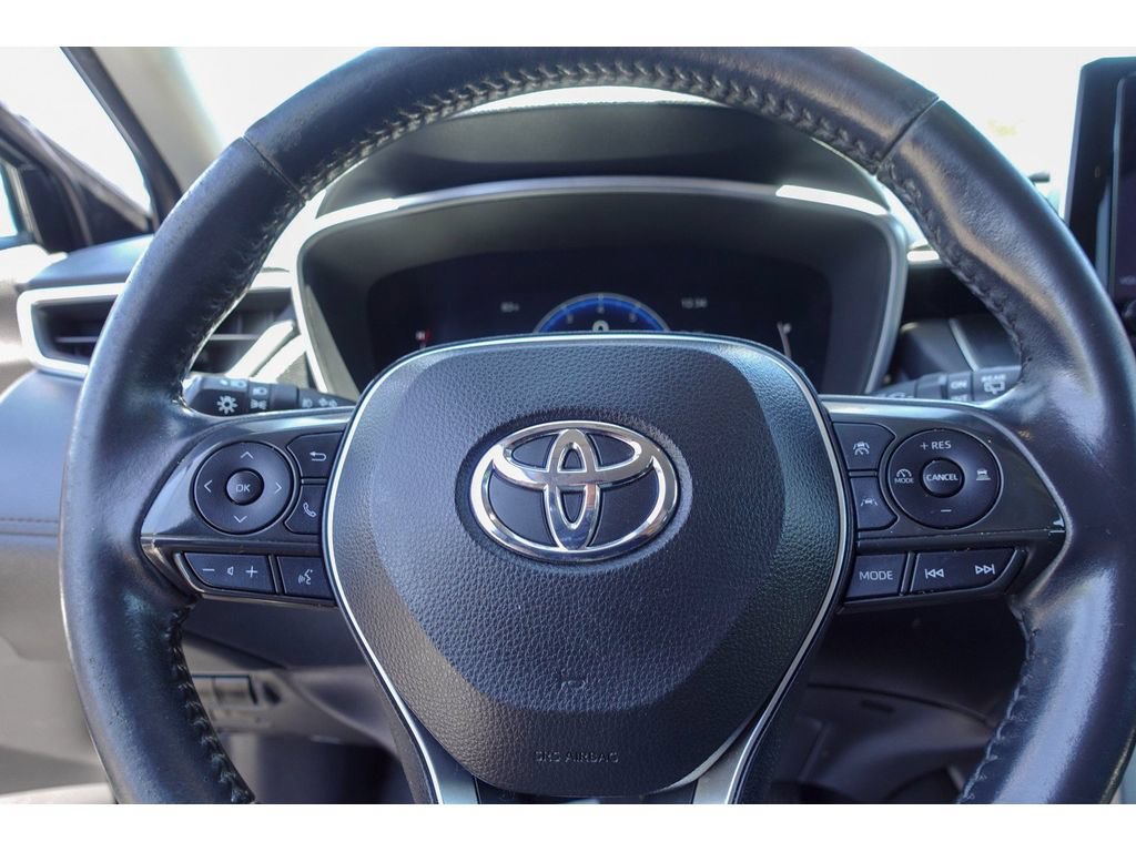 Certified 2023 Toyota Corolla Cross XLE FWD image 15