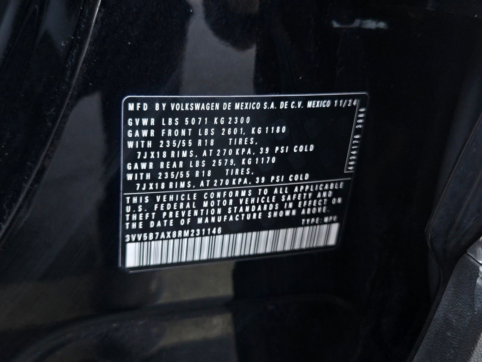 Used 2024 Volkswagen Tiguan Wolfsburg Edition image 27