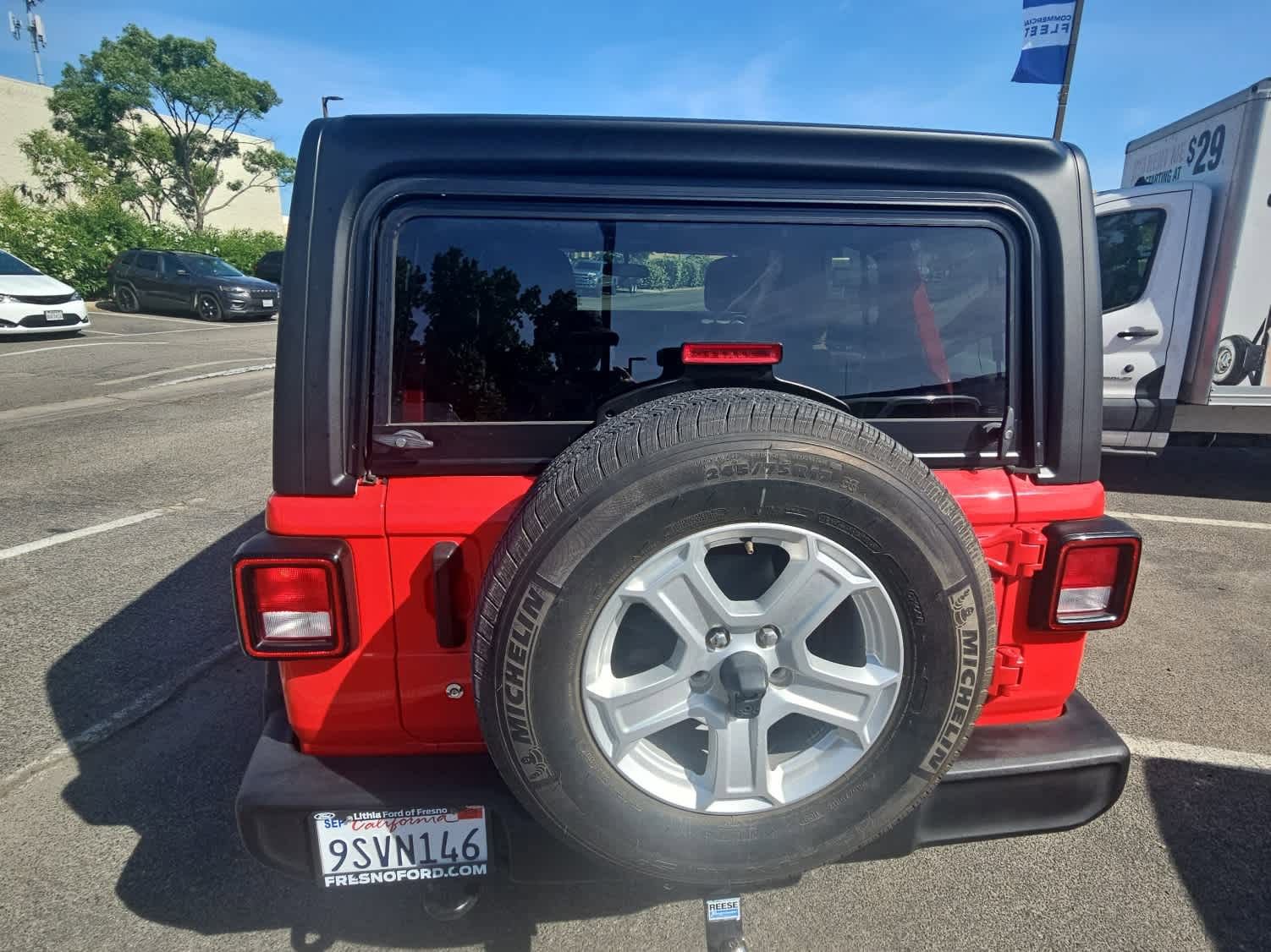 Used 2018 Jeep Wrangler Unlimited Sport S image 8