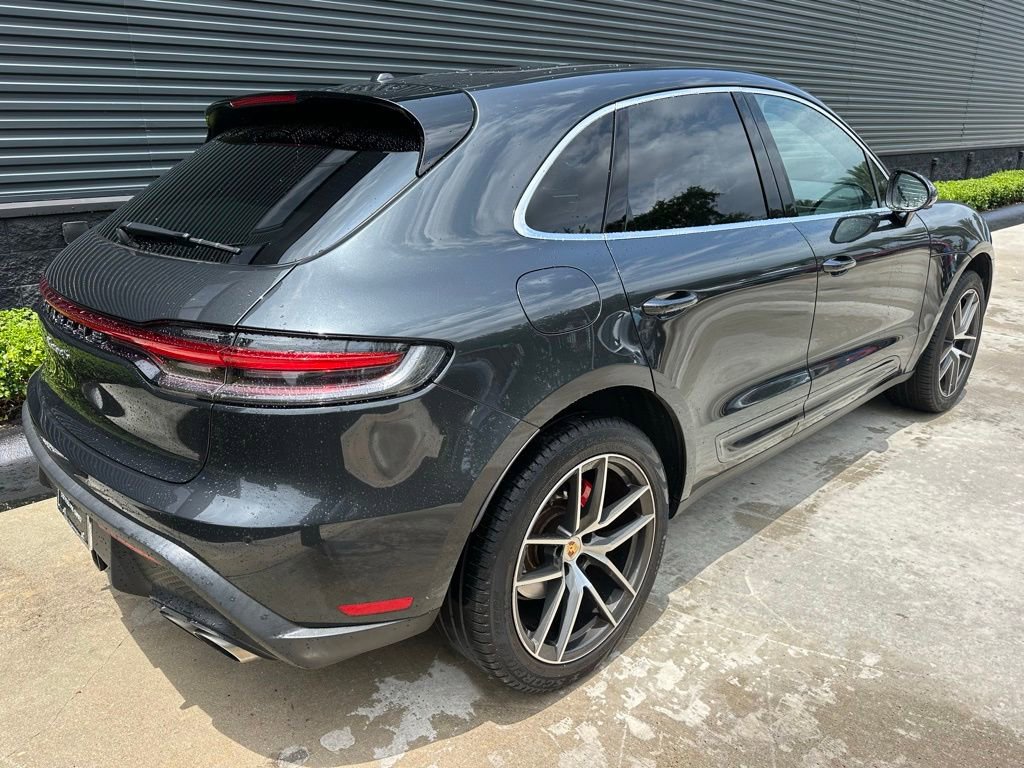 Certified 2023 Porsche Macan S AWD/4WD image 9