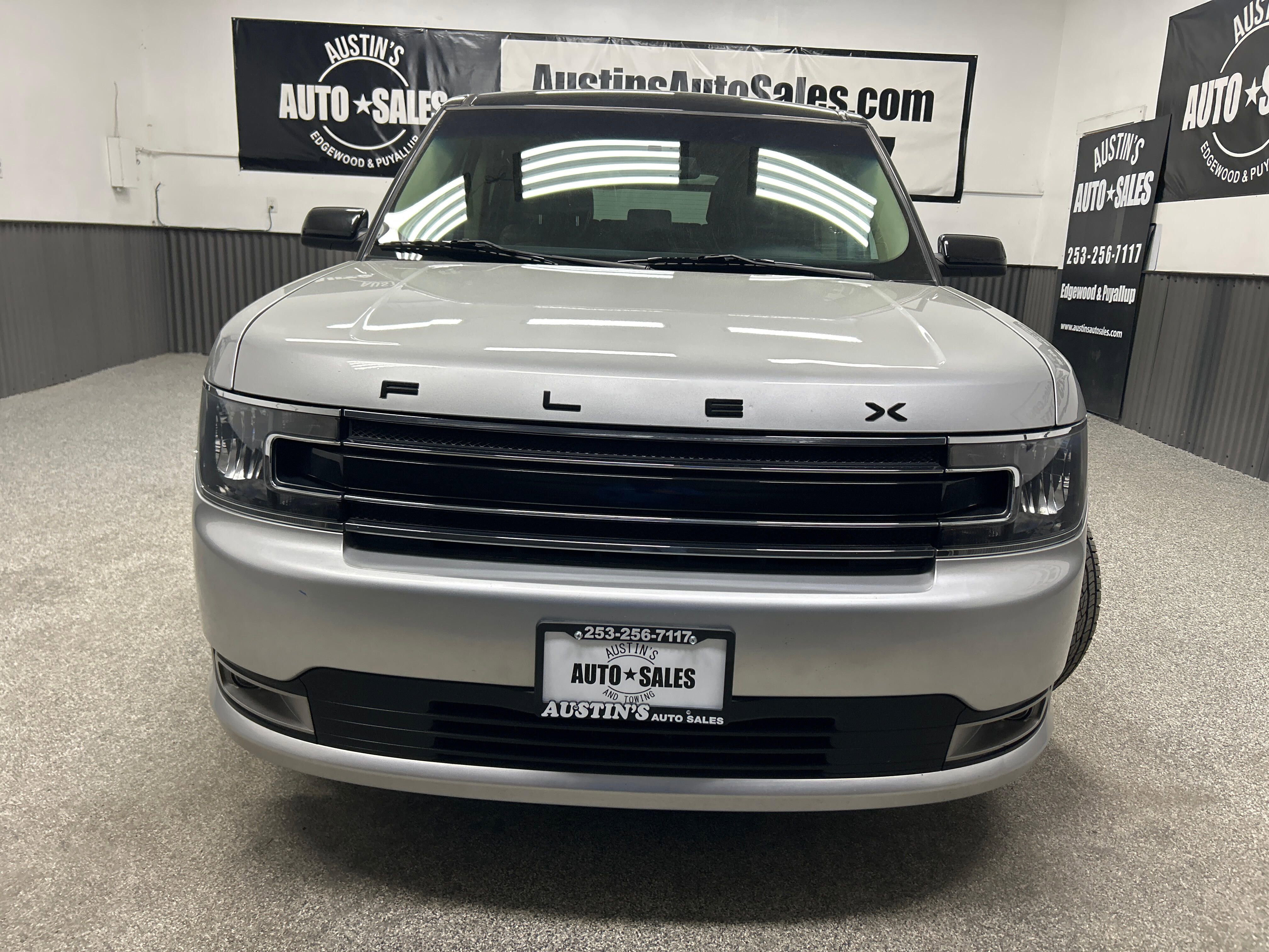 Used 2016 Ford Flex SEL w/ Equipment Group 202A FWD image 2