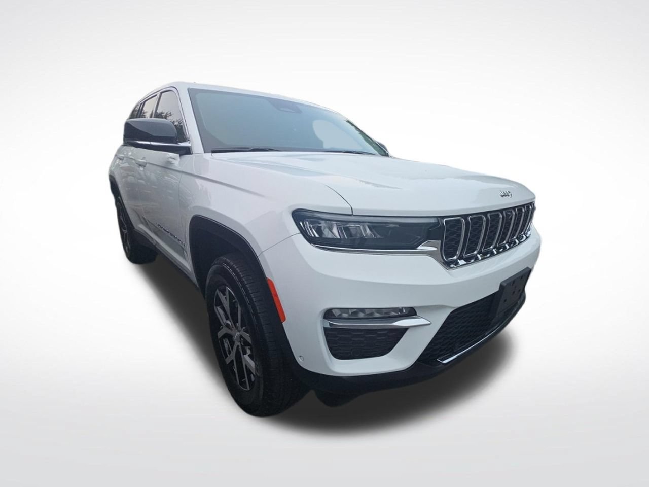 Used 2023 Jeep Grand Cherokee Limited w/ Luxury Tech Group II AWD/4WD image 7