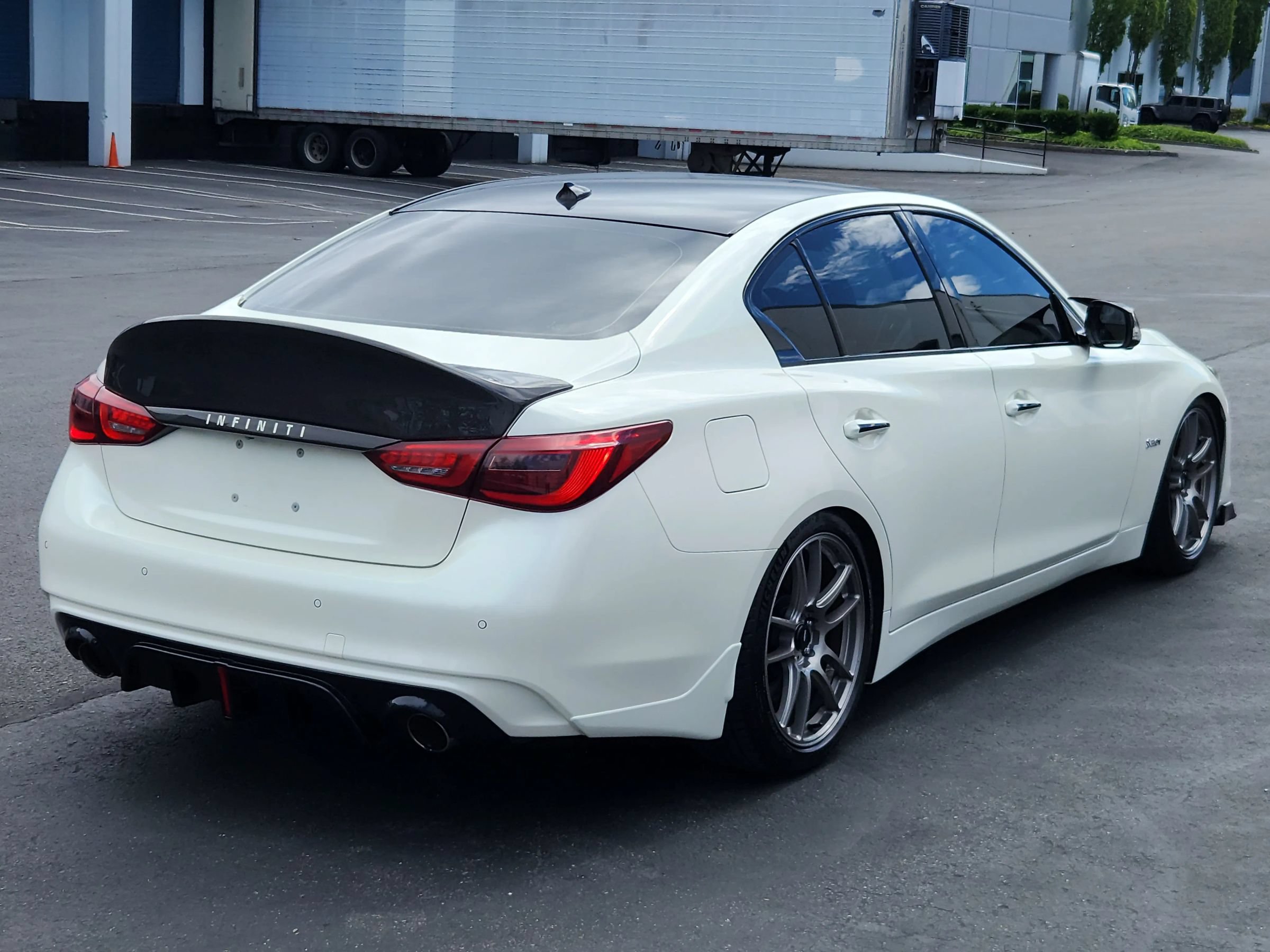 Used 2019 INFINITI Q50 Red Sport 400 AWD/4WD image 4
