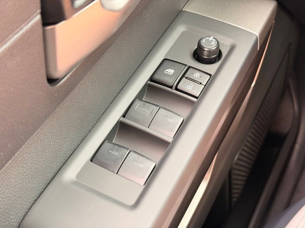 New 2026 Toyota Tundra SR5 AWD/4WD image 19