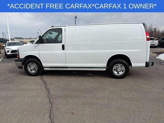 Used 2024 Chevrolet Express 2500 w/ Driver Convenience Package image 9