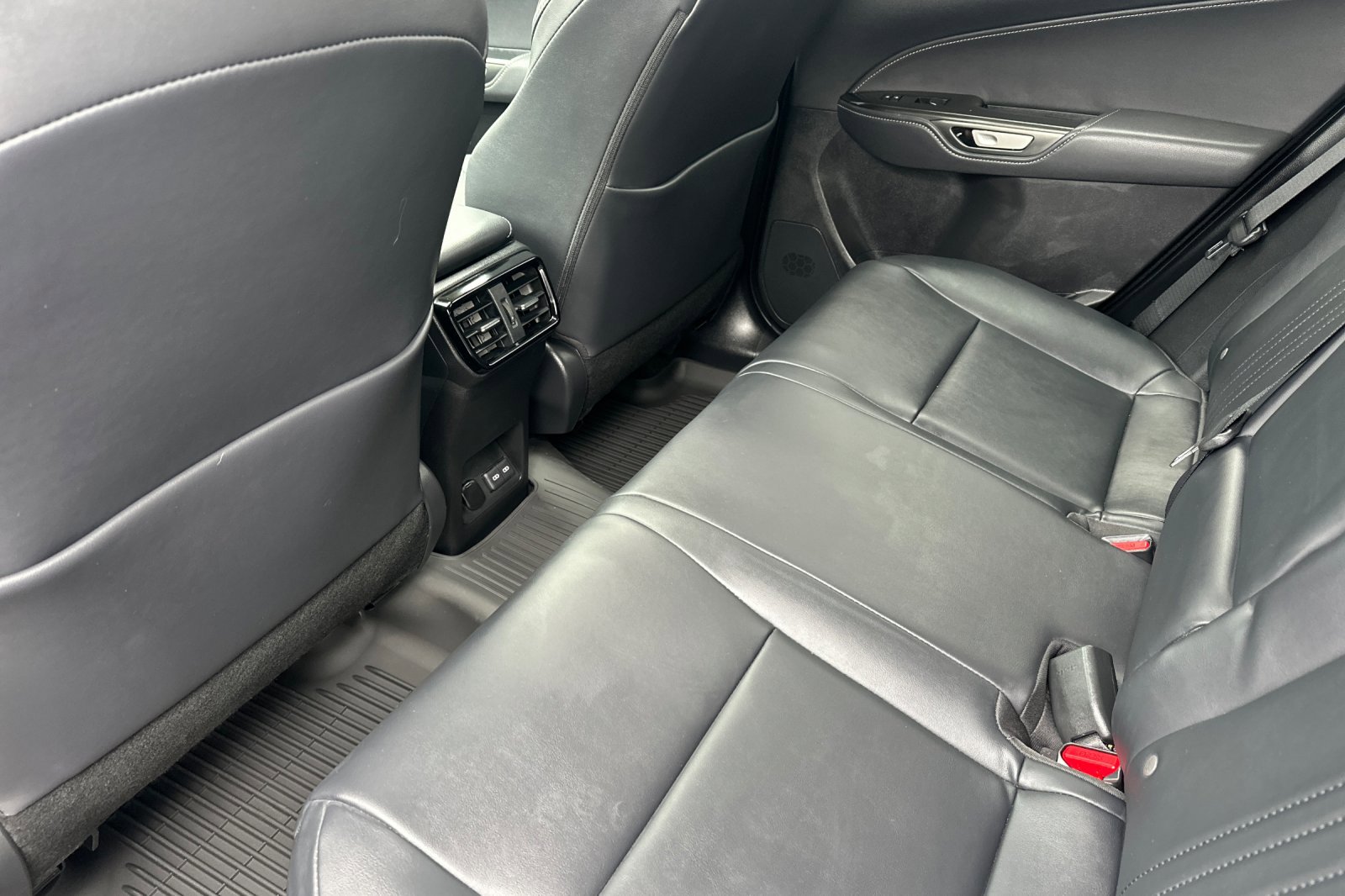 Used 2025 Lexus NX 350h AWD w/ Cold Area Package image 12