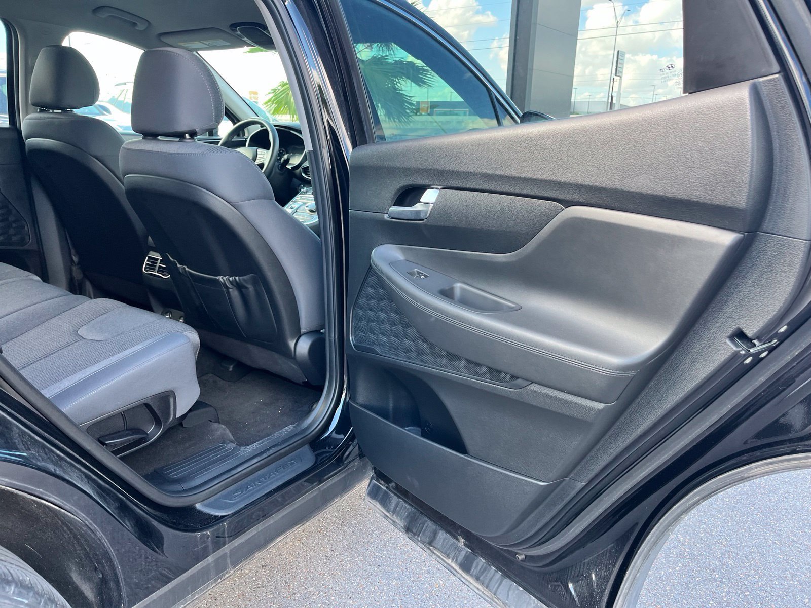 Used 2023 Hyundai Santa Fe SEL FWD image 19