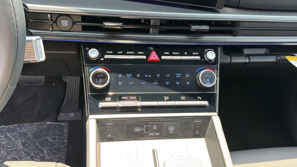 New 2026 Hyundai Santa Fe Calligraphy image 32