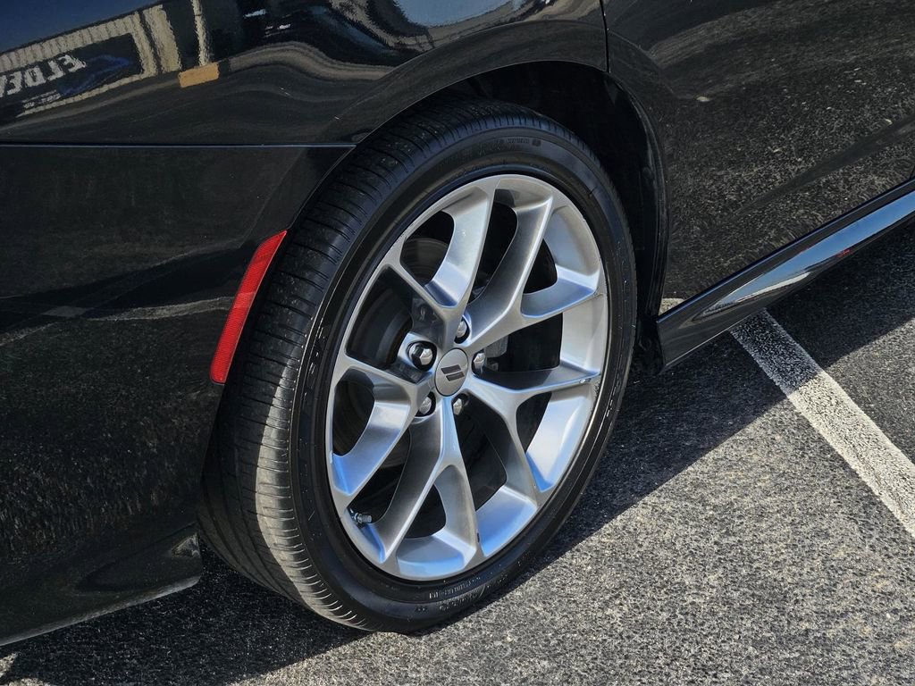 Used 2022 Dodge Charger GT image 9