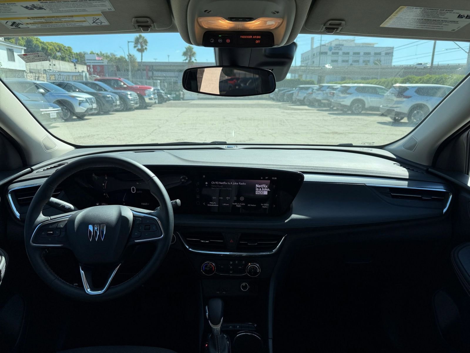 Used 2025 Buick Encore GX Preferred image 31