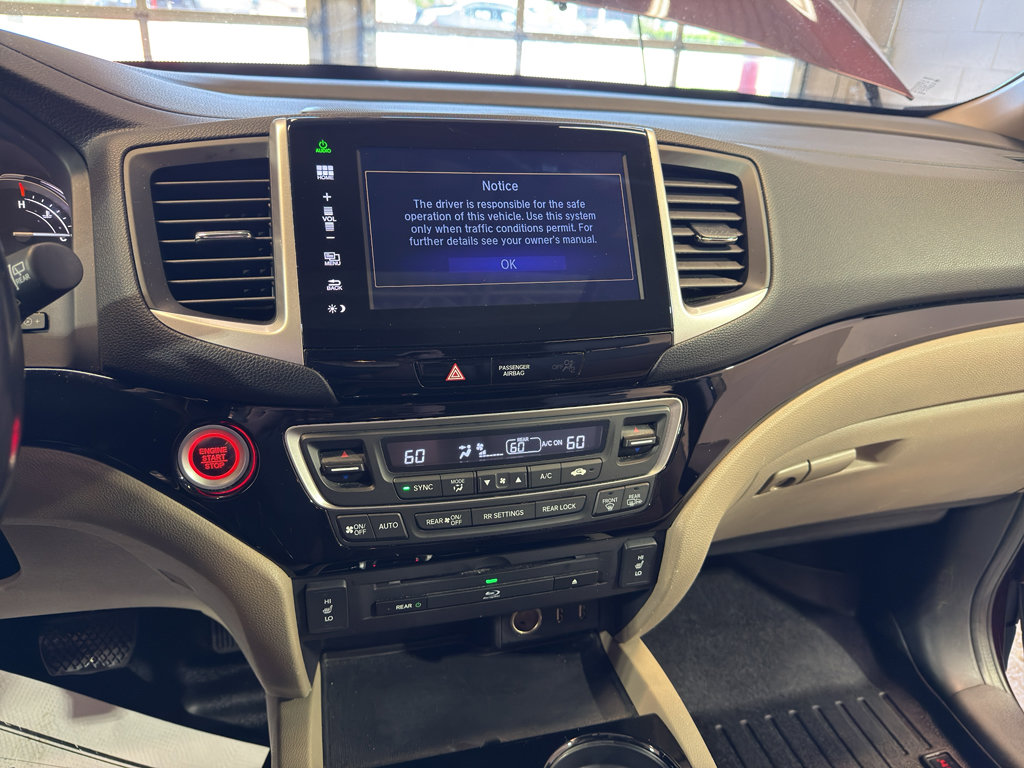 Used 2016 Honda Pilot Touring image 18