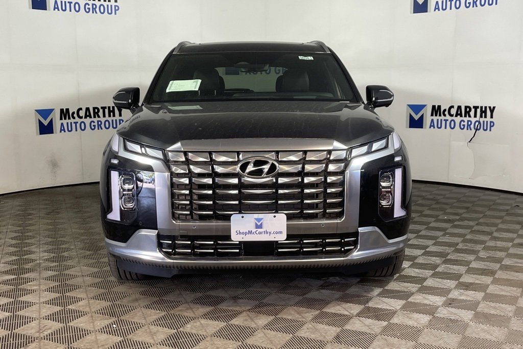 Used 2024 Hyundai Palisade Calligraphy image 8