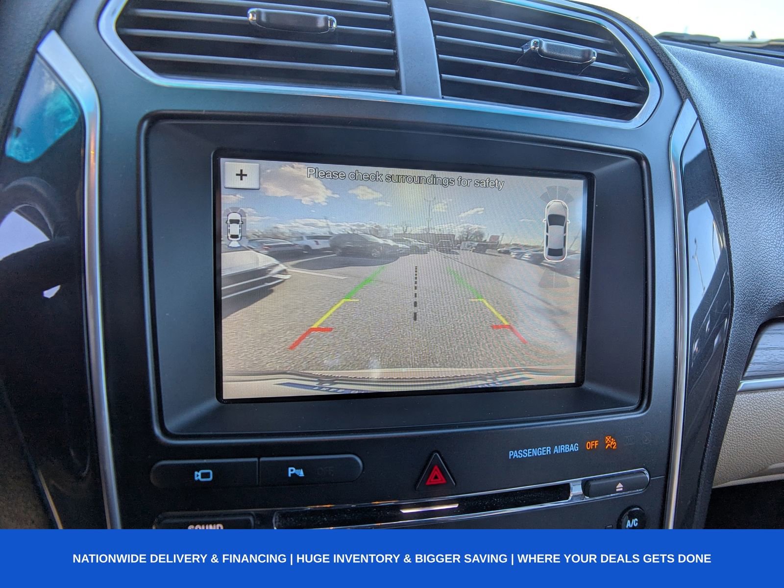 Used 2017 Ford Explorer Limited image 29