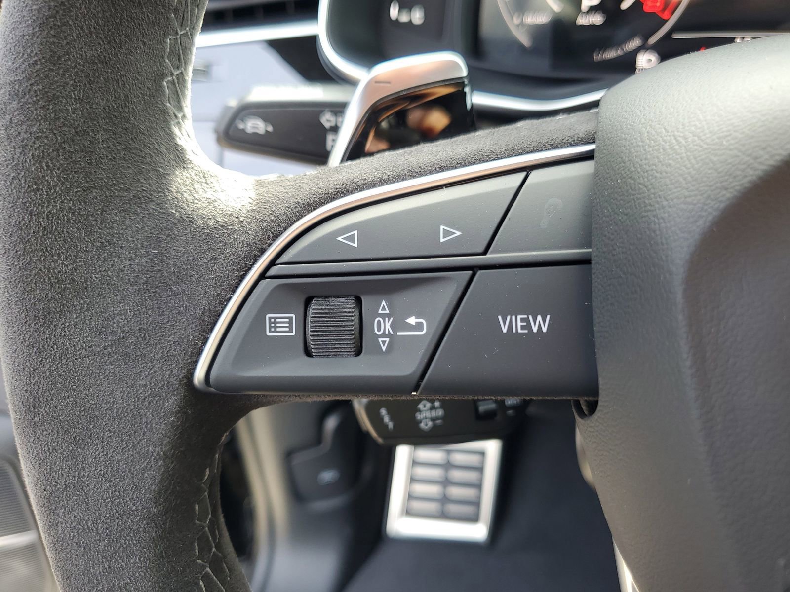 New 2026 Audi RS Q8 performance image 24