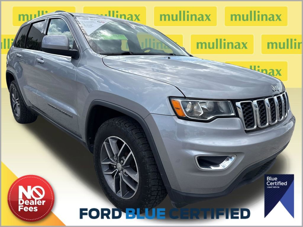 Used 2018 Jeep Grand Cherokee Laredo image 1