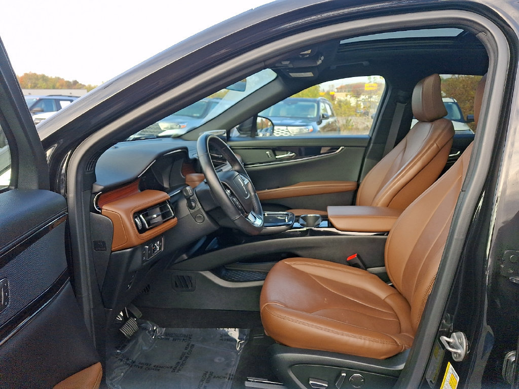 Certified 2022 Lincoln Nautilus Reserve AWD/4WD image 13