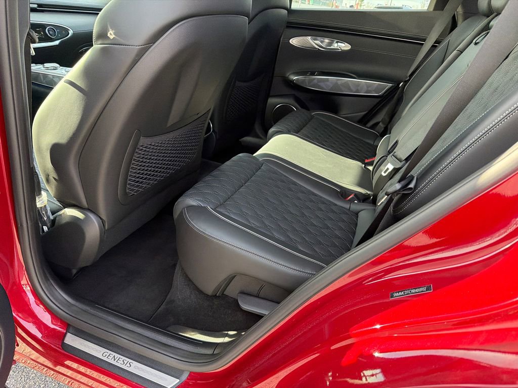 Used 2024 Genesis GV70 3.5T Sport w/ Sport Advanced Package image 21