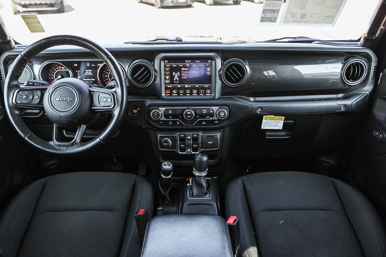 Used 2021 Jeep Gladiator Sport image 12