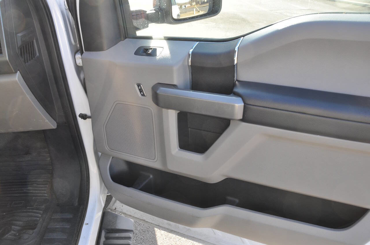Used 2021 Ford F250 XL w/ Power Equipment Group RWD image 28