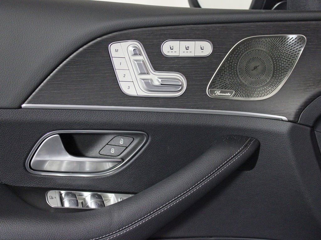 Certified 2026 Mercedes-Benz GLS 450 4MATIC image 11