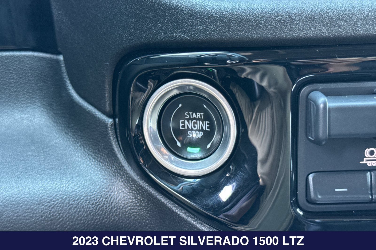 Used 2023 Chevrolet Silverado 1500 LTZ w/ LTZ Convenience Package II AWD/4WD image 22