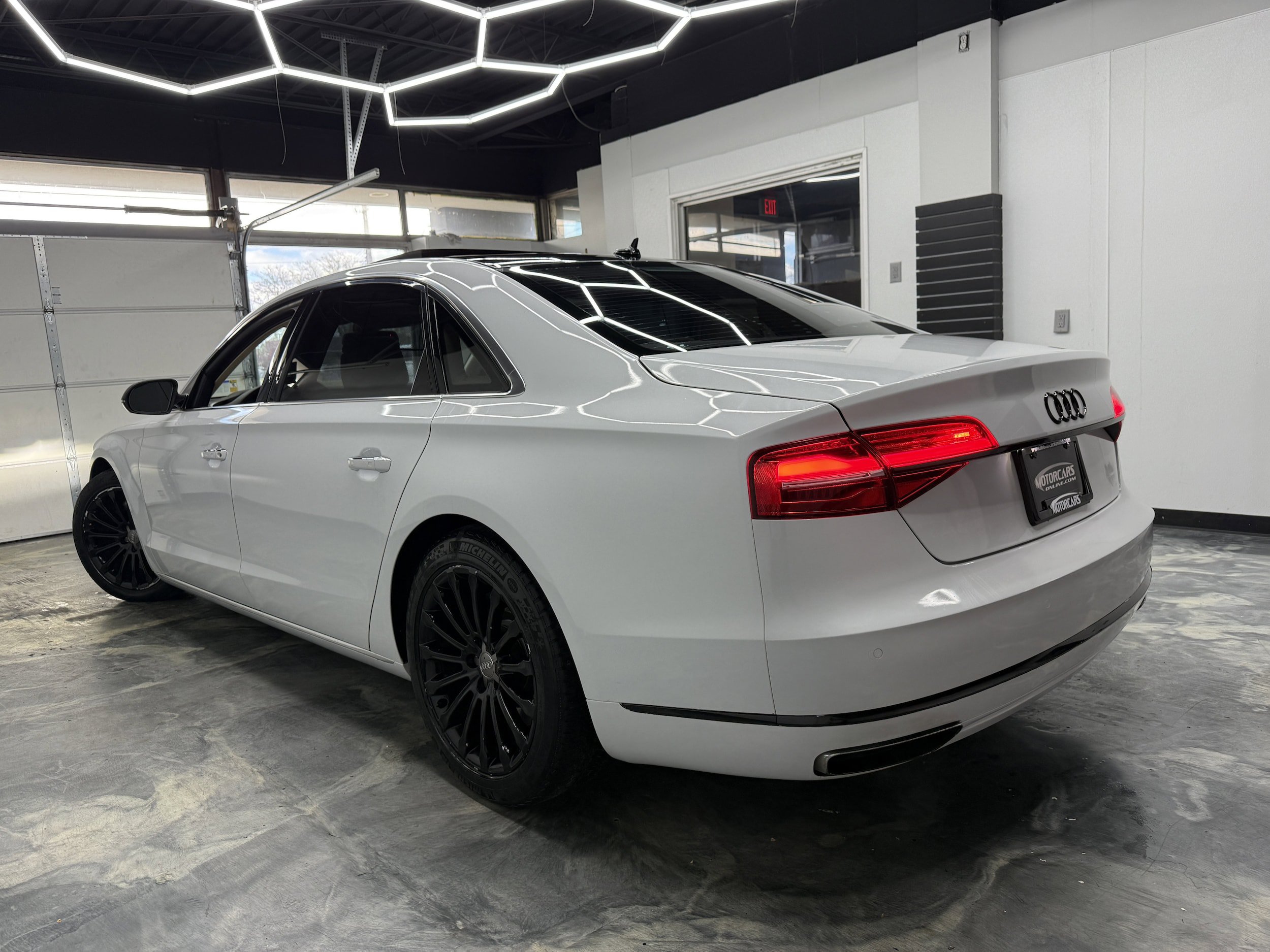 Used 2015 Audi A8 L 3.0T AWD/4WD image 3