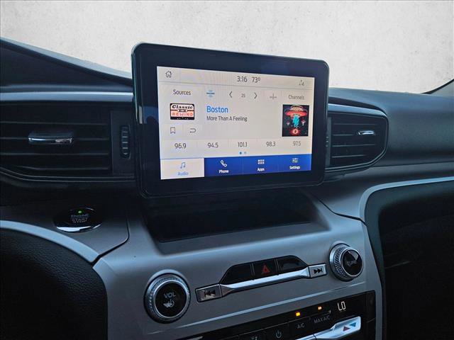 Used 2021 Ford Explorer XLT image 13