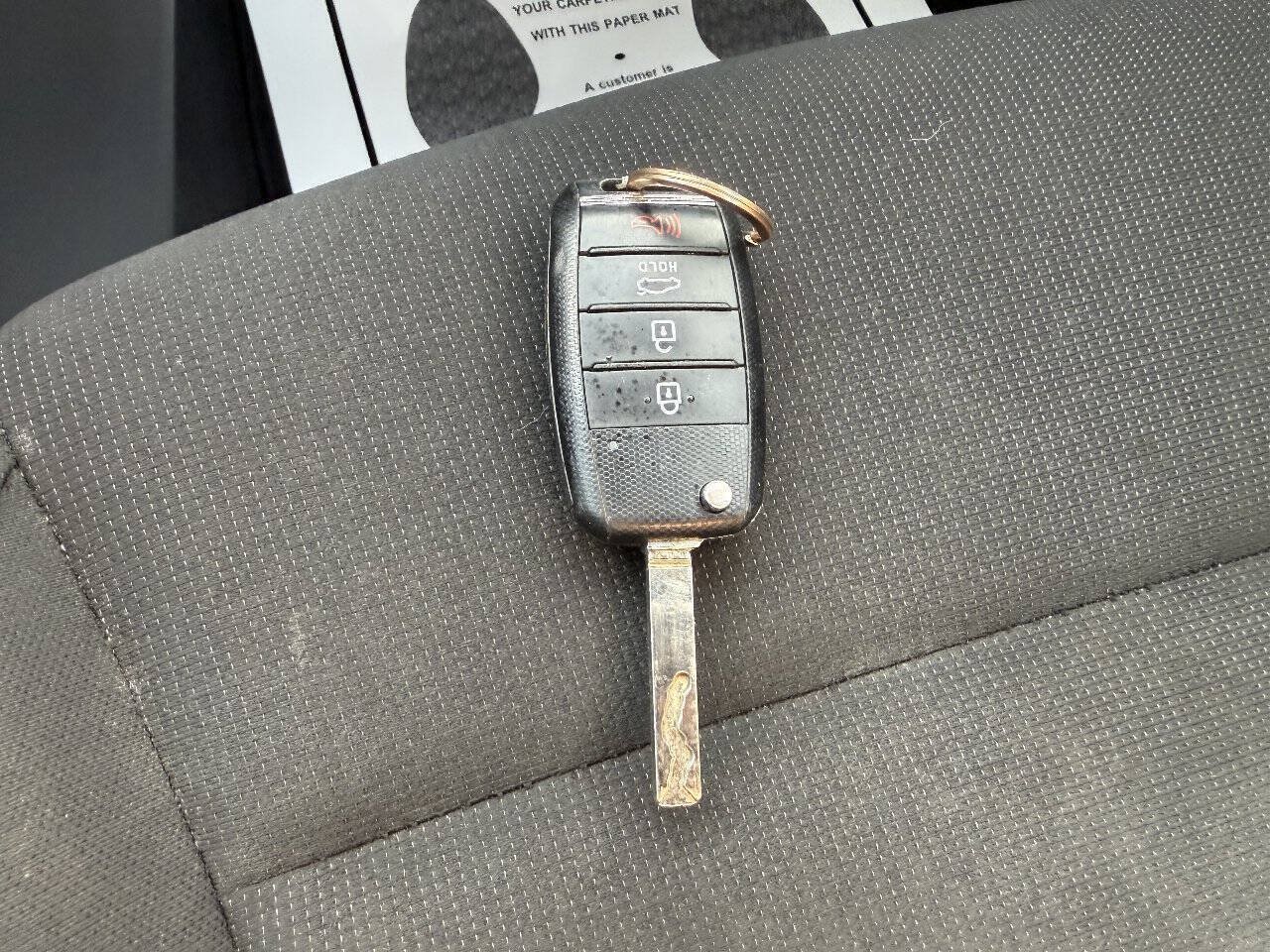 Used 2018 Kia Rio EX FWD image 17