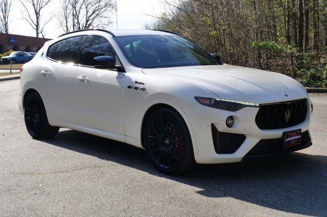 Used 2022 Maserati Levante Modena image 4