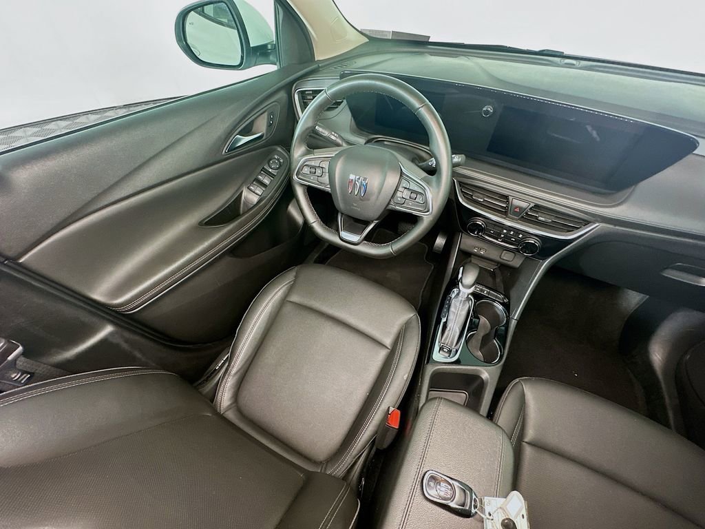 Used 2024 Buick Encore GX Sport Touring image 9