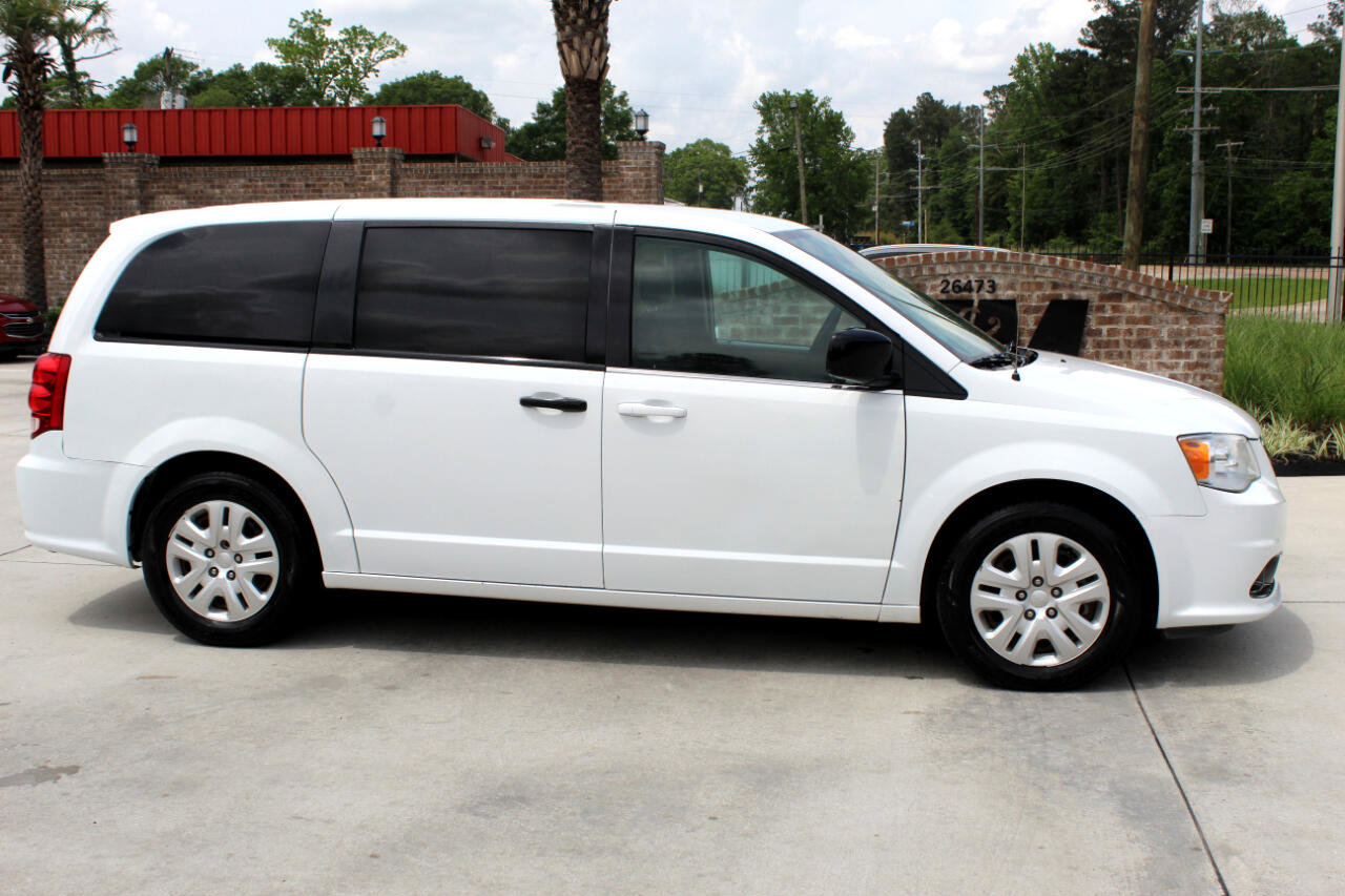 Used 2020 Dodge Grand Caravan SE image 15