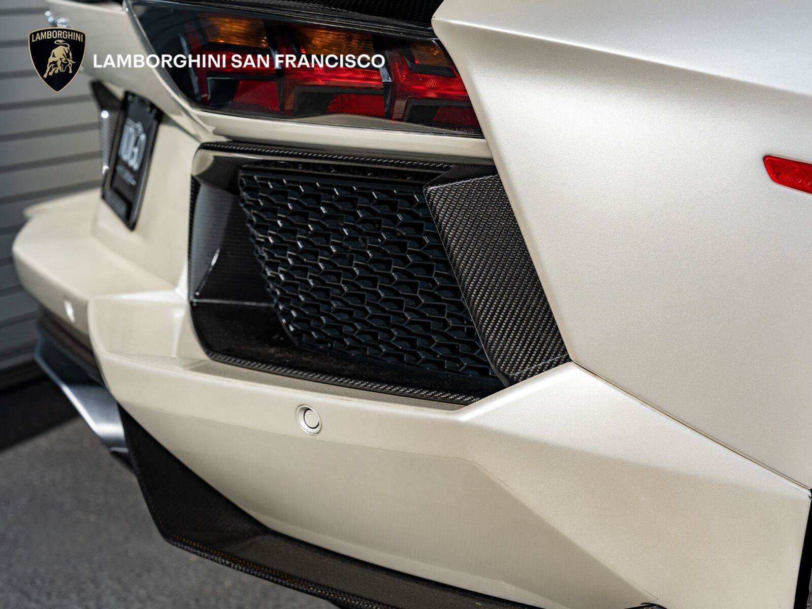 Used 2016 Lamborghini Aventador LP 700-4 AWD/4WD image 32
