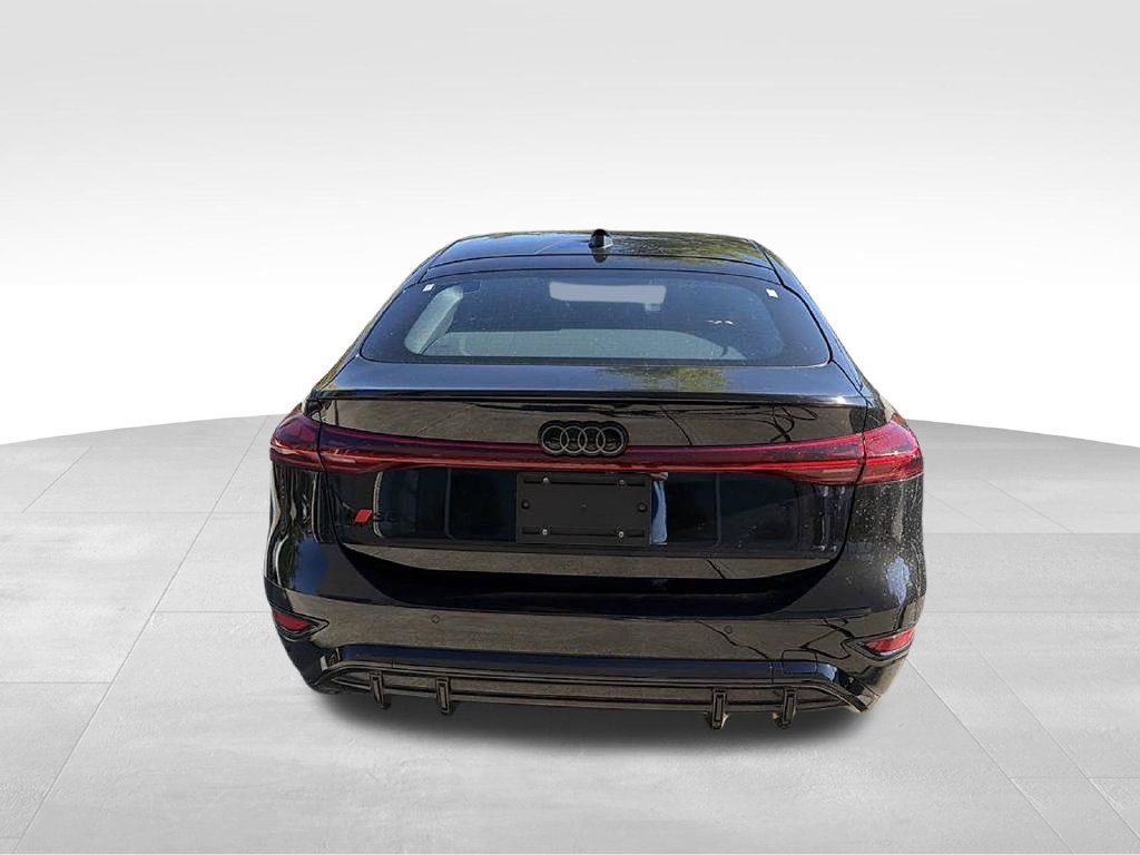 Used 2025 Audi S6 e-tron Prestige w/ 21" Black Optic Package AWD/4WD image 5