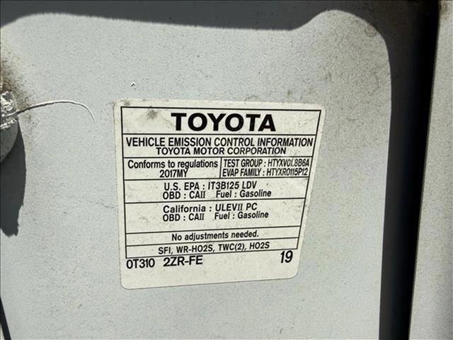 Used 2017 Toyota Corolla L w/ Carpet Mat Package (TMS) FWD image 19
