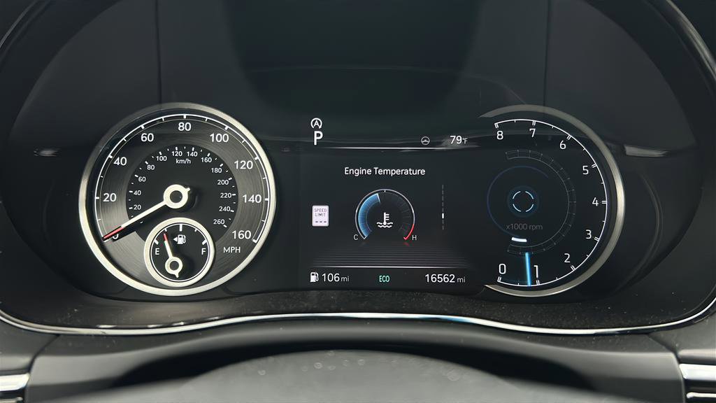 Used 2025 Genesis GV70 2.5T AWD/4WD image 27