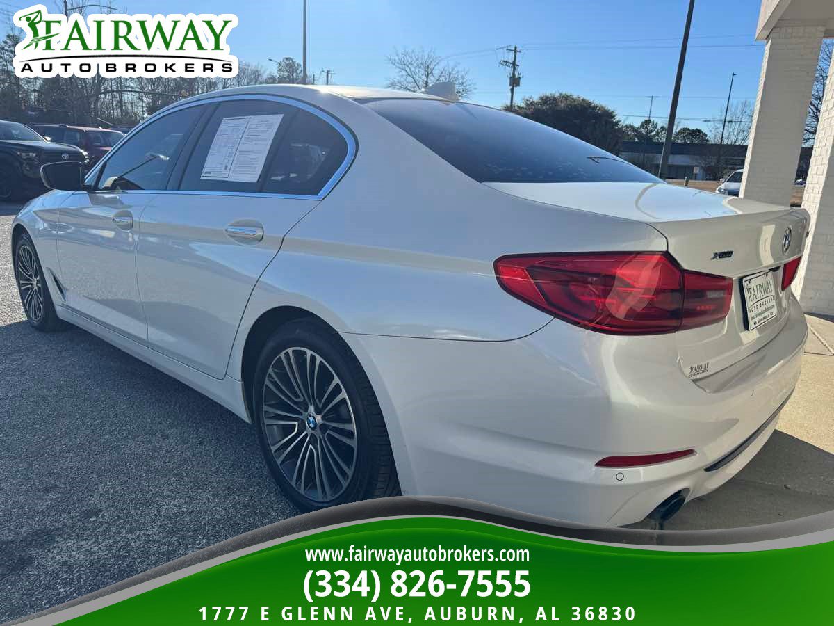 Used 2018 BMW 530i xDrive AWD/4WD image 7