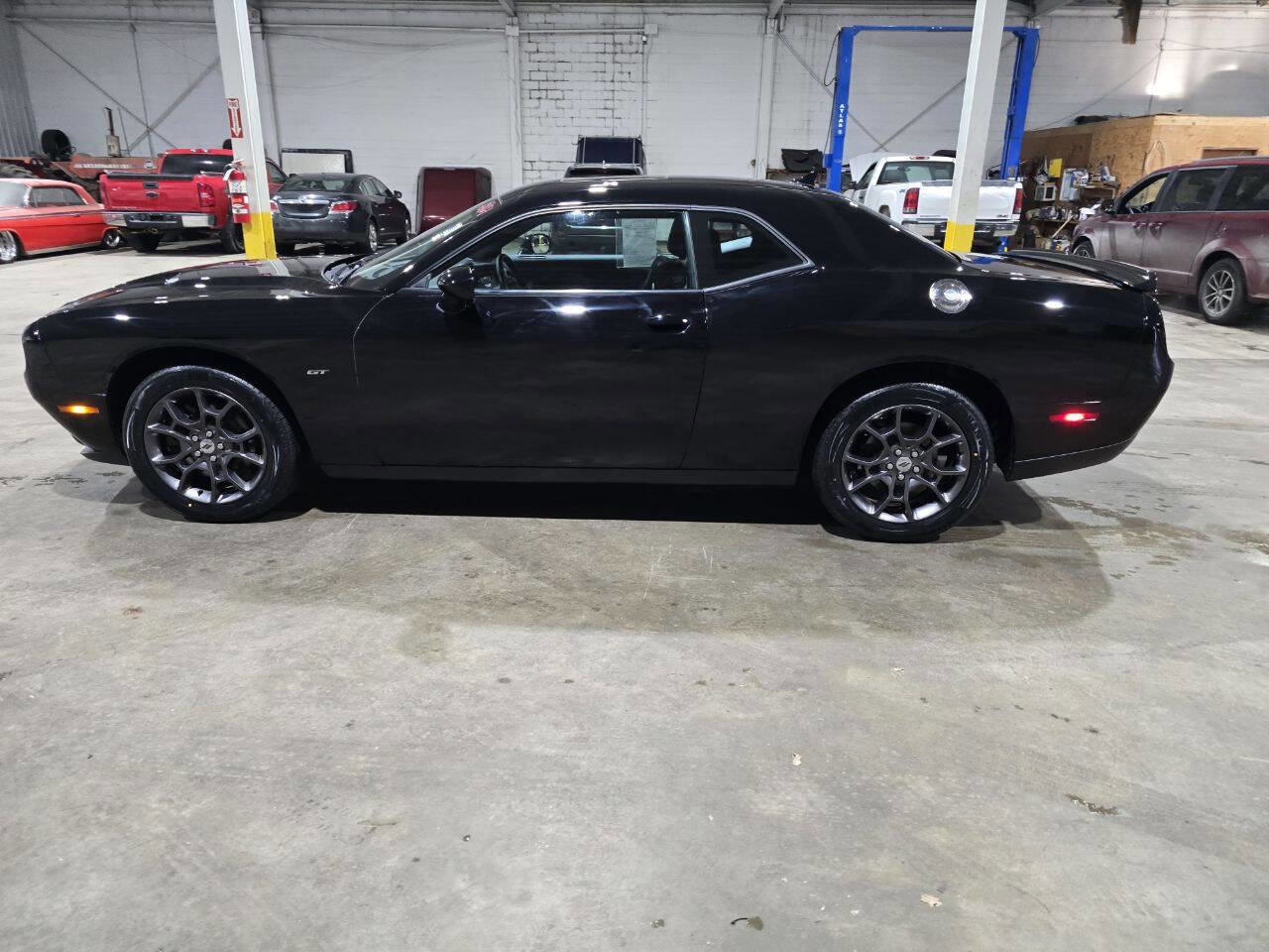 Used 2018 Dodge Challenger GT w/ GT Interior Package AWD/4WD image 5