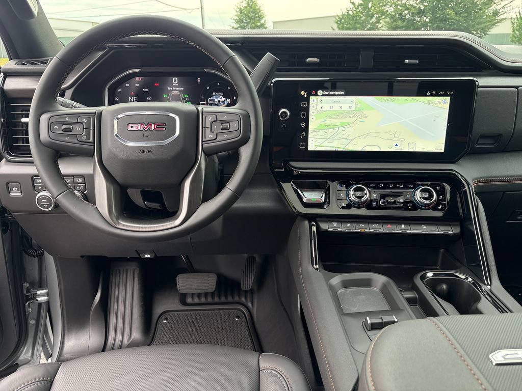 New 2026 GMC Sierra 2500 AT4 w/ AT4 Premium Plus Package AWD/4WD image 43