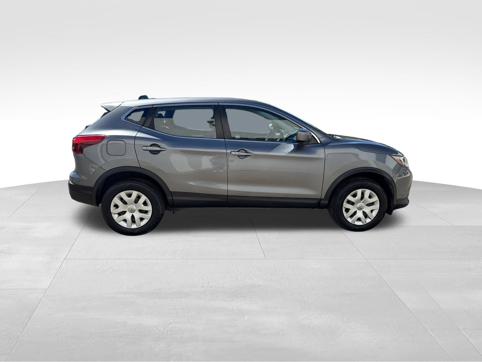 Used 2019 Nissan Rogue Sport S AWD/4WD image 6