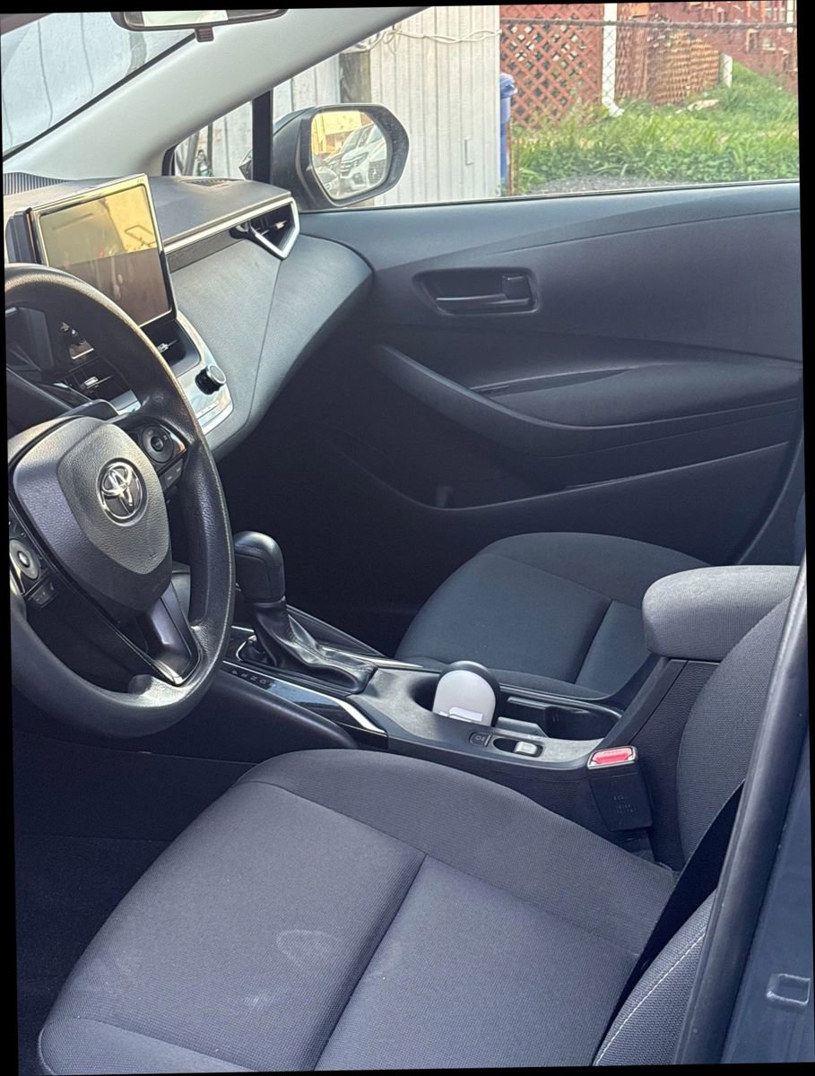 Used 2023 Toyota Corolla LE FWD image 10